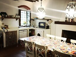 A Cozy Escape in Lucca