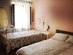 A Cozy Escape in Lucca