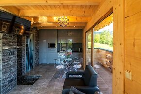 Luxury Villa with View of Tatra Mountains, Sauna, Hot Tub, Swimming Po