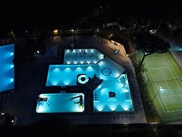 Belvilla by OYO Case Mobili Mimosa