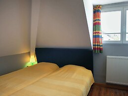 Spacious House in Moulin du Ruy With Sauna and Indoor Pool