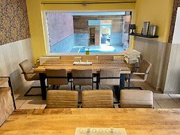 Spacious House in Moulin du Ruy With Sauna and Indoor Pool