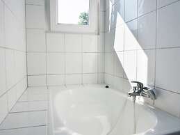 Spacious House in Moulin du Ruy With Sauna and Indoor Pool