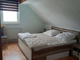 Stylish Apartment in Stormbruch With Garden