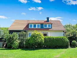 Stylish Apartment in Stormbruch With Garden