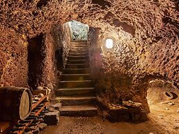 Belvilla by OYO Archi