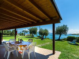 Belvilla by OYO Linda