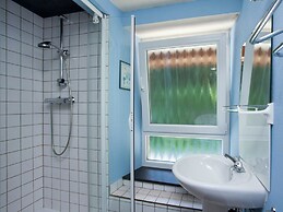 House in Natural Area Ideal for Families with Games Room, Sauna, Hot T