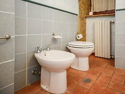 Stunning Holiday Home in Umbria with Hot Tub