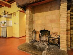 Stunning Holiday Home in Umbria with Hot Tub