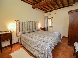 Stunning Holiday Home in Umbria with Hot Tub