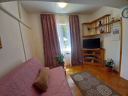 Comfortable Apartment Near the sea