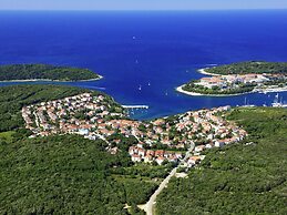 Comfortable Apartment Near the sea