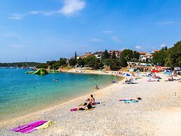 Comfortable Apartment Near the sea