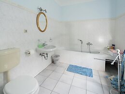 Vintage Apartment in Arzberg - Triestewitz