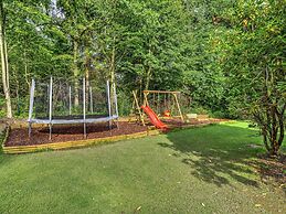 Opulent Holiday Home in Spa with Sauna, Hot Tub, Playroom