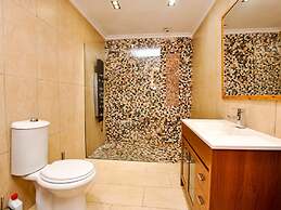 Villa in Alcudia With Swimming Pool