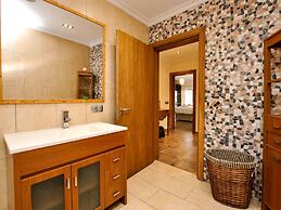 Villa in Alcudia With Swimming Pool