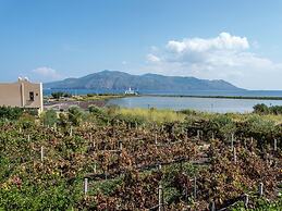 Peaceful Holiday Home in Lingua on an Island