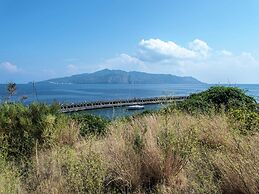 Peaceful Holiday Home in Lingua on an Island
