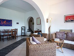 Peaceful Holiday Home in Lingua on an Island