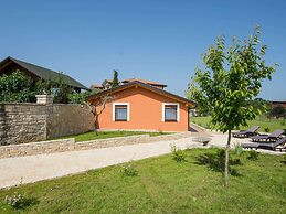 Attractive Holiday Home with Pool, Hot Tub, Patio, Courtyard