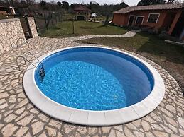 Attractive Holiday Home with Pool, Hot Tub, Patio, Courtyard