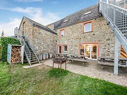 Rustic Estate With Sauna