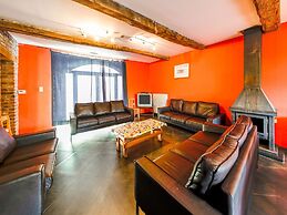 Rustic Estate With Sauna