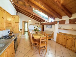 Belvilla by OYO Chalet Antey Penta