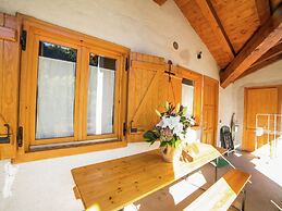 Belvilla by OYO Chalet Antey Penta