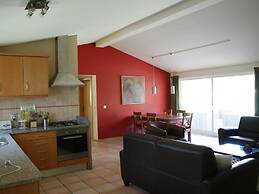 Spacious Holiday Home on Estate Near Covas