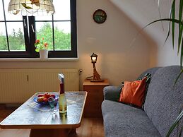 Small and Cozy Apartment in Frauenwald near Forest