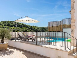 Luxurious Villa in Selca With Pool