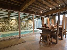 Stone House in Theux With Indoor Pool