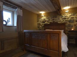 Stone House in Theux With Indoor Pool