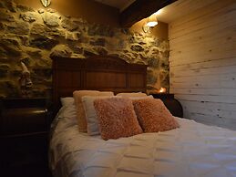 Stone House in Theux With Indoor Pool