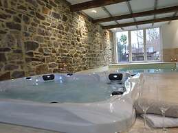 Stone House in Theux With Indoor Pool
