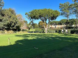 Delightful, Authentic Quinta with Swimming Pool near Beach & Towns