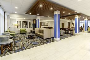 Holiday Inn Express Milwaukee West Allis by IHG