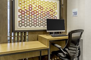 Holiday Inn Express Milwaukee West Allis by IHG