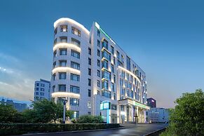 Holiday Inn Express Harbin Songbei New District, an IHG Hotel