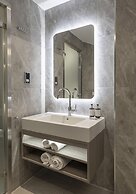 voco Edinburgh-Haymarket by IHG