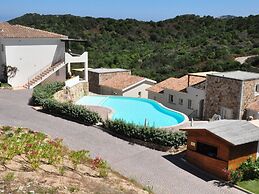 Elegant Apartment Near the Beach of Baja Sardinia