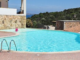 Elegant Apartment Near the Beach of Baja Sardinia