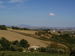 Belvilla by OYO Appartamento del Caminetto