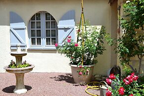 Romantic Loire Hideaway
