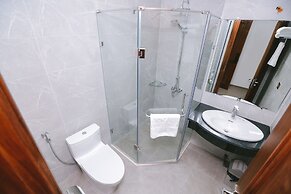 Prosperity Ha Long Hotel