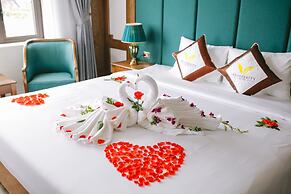 Prosperity Ha Long Hotel