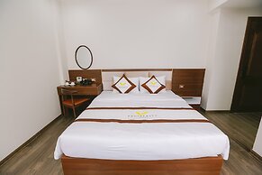Prosperity Ha Long Hotel